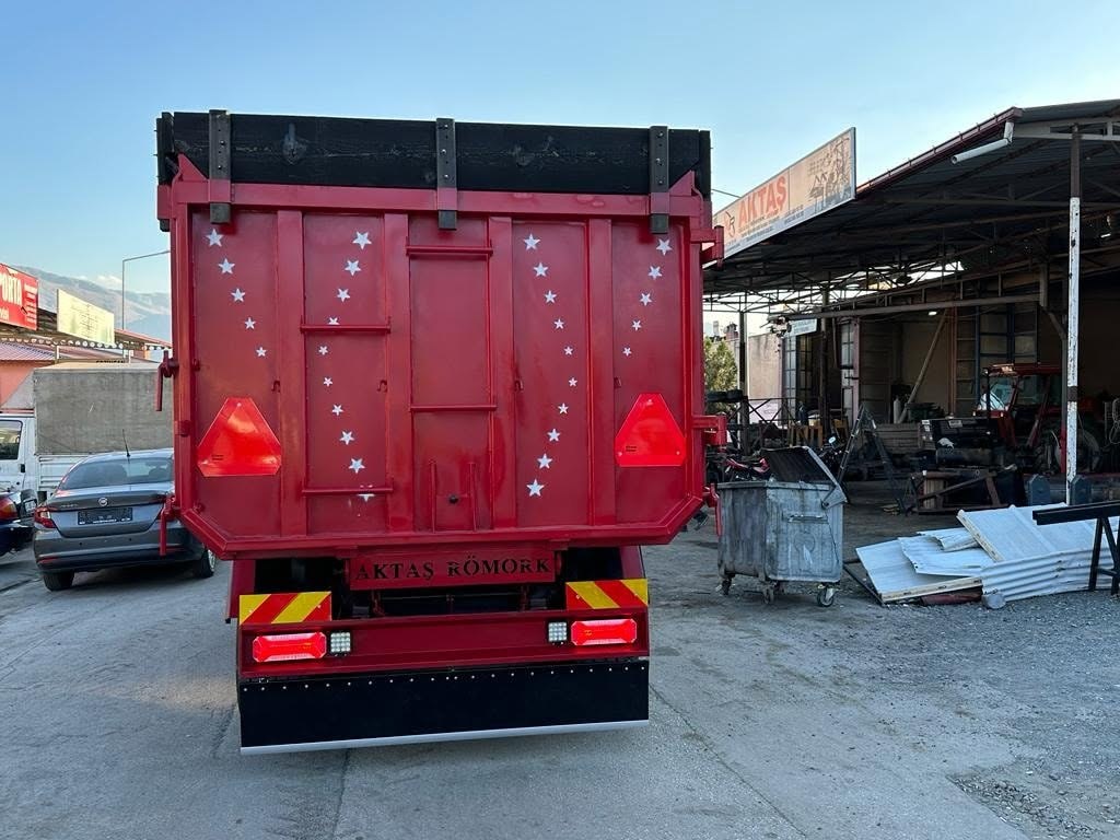 Akrom Tarım tarım makineleri ve römork üretimi fotoğrafı 0283