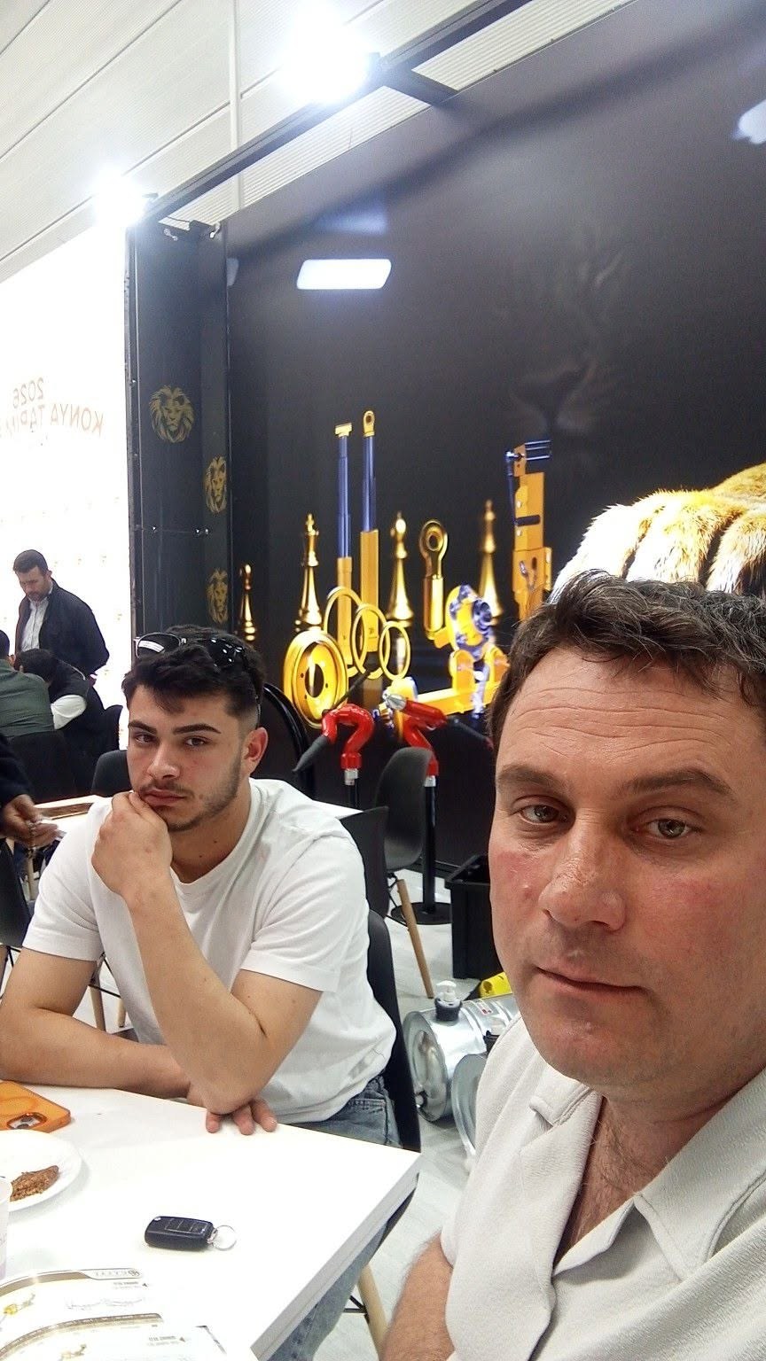 Akrom Tarım tarım makineleri ve römork üretimi fotoğrafı 0010